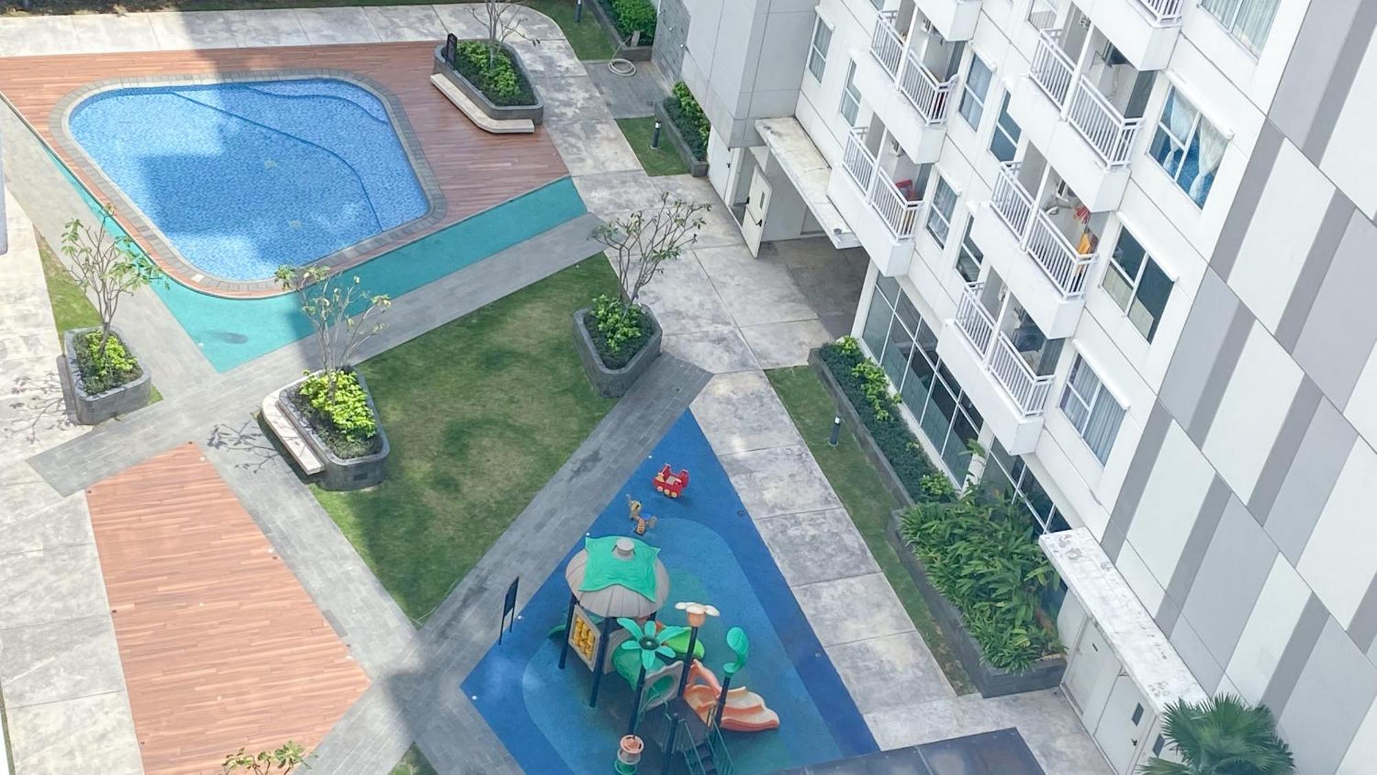 Good And Homey At 11st Floor Citra Living By Travelio Appartement